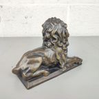 Bronzen Beeld Van Een Leeuw thumbnail 6