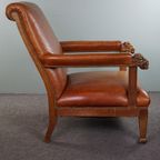 Statige Antieke Hollandse Fauteuil Met Leeuwenkoppen Opnieuw Bekleed Met Cognac Kleurig Rundleer thumbnail 4