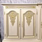 Handbeschilderde Queen Anne Vitrinekast/ Unieke Kast In Creme En Goud thumbnail 5