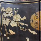 Vintage Chinese Lakkast Vogels Bloemen (speksteen) Bohemian Kast / Oosterse Kast / Aziatische Kast thumbnail 11