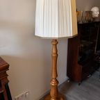 Staande Lamp Vloerlamp Hout Met Plissé Kap thumbnail 2