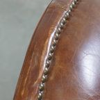 Karaktervolle En Tijdloze Rundleren Design Fauteuil/ Armchair Met Mooie Ronde Vormen En Siernagel thumbnail 14