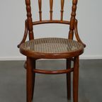 Originele Antieke Thonet Stoel Met Geweldige Kleuren En Een Rieten Zitting thumbnail 3