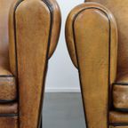 Luxe, Tijdloze Schapenleren Set Bestaande Uit 2 Fauteuils En Een Hocker In Art Deco Stijl thumbnail 3