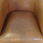 Comfortabele Schapenleren Clubfauteuil In Een Neutrale Cognac Kleur En In Goede Staat thumbnail 7