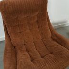 Draaifauteuil Met Bruine Ribstof En Hocker thumbnail 11