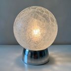 2x Vintage Tafellamp Bol Craqueléglas, Chromen Voet Doria thumbnail 2