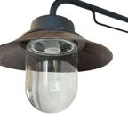 Vintage Industriële Wandlamp / Muurlamp Met Glazen Kap thumbnail 5