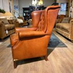 Gave Engelse Chesterfield Oor Fauteuil Cognac Leer thumbnail 6