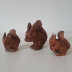 Zwarte Woud Vintage Beeldjes Eekhoorn Zwarte Woud ? Houtsnijwerk Beeldje thumbnail 4