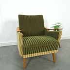 Groen Fluweel Stoffen Fauteuil Met Houten Leuningen thumbnail 10
