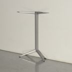 Ahrend Mehes V-Poot, Aluminium, 106.50 X 80 Cm, Vaste Hoogte thumbnail 2