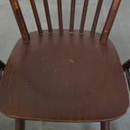 Set Van 4 Vintage Houten Spijlen Windsor Stoelen Uit De Jaren ’70 In Engelse Stijl thumbnail 10