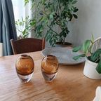 Set Van 2 Mondgeblazen Glas Vazen, Cognac thumbnail 11