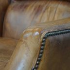 Comfortabele En Stijlvolle Vintage Fauteuil/ Armchair Gemaakt Van Schapenleer thumbnail 8