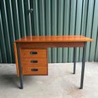 Vintage Teak Bureau Met Verlengbaar Blad Van Hmf thumbnail 12
