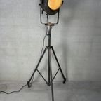 Vintage Industriële Theaterspot Op Driepoot – Cremer thumbnail 9