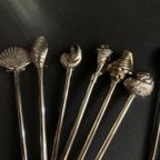 Set Van 6 Verzilverde Lepeltjes En 6 Vorkjes Met Schelpdecoraties Prijs/set thumbnail 3