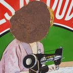 Goed Verweerd Singer Emaille Bord Van Emaillerie Belge Brux. thumbnail 6