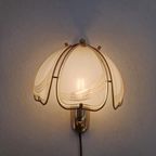Jaren 80 Vintage Wandlamp Met Gebogen Glas thumbnail 7