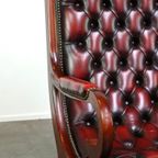 Donker Rode Gevlamde Engelse Chesterfield Fauteuil Van Rundleer En Hout, Victoriaans Model thumbnail 10