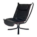 Sigurd Ressel - Falcon Chair (High Back Model) - Vatne Møbler - Black Leather Upholstery With Red thumbnail 2