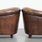 Charmante En Unieke Set Van 2 Schapenleren Clubfauteuils Met Een Comfortabele Zit thumbnail 4
