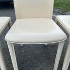 Set Van 4 Italiaanse Stoelen Arper Leder thumbnail 9