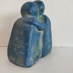 Blauw Sculptuur Beeld "de Knuffel" thumbnail 3
