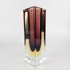 Vintage Glazen Vaas, Facet Geslepen, Rechthoekig. Roze, Geel En Kleurloos Murano Glas. Sommerso Vaas thumbnail 4