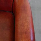 Geweldige Fauteuil/ Armchair Gemaakt Van Schapenleer In Een Unieke Rood/ Bruine Kleur thumbnail 8