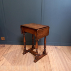 Drop Leaf Jointstool Uit De 18E Eeuw thumbnail 6