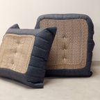 Ligne Roset Togo - 1 Zit & Poef - Blauw Pinstripe Stof thumbnail 9