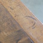 Karaktervolle Antieke Zuid Europese Kastanjehouten Salontafel Uit De 18e Eeuw Met Een Lade thumbnail 13