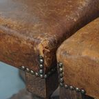 Set Van 2 Antieke Houten En Schapenleren Eetkamerstoelen Met Een Mooi Patina Uit Begin 1900 thumbnail 10