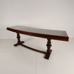 Eikenhouten Museumvitrinekast Uit De Jaren 40-50 – Horizontaal Gebogen Model thumbnail 10