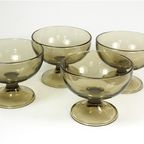 4 Vintage Dessert Glazen / Ijscoupes Rookglas thumbnail 2