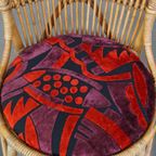 Set Van 4 Subtiele En Charmante Vintage Jaren ’60 Rotan Boho Stoelen Met Gestoffeerde Zitting thumbnail 9