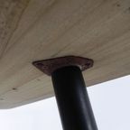 Vintage Salontafel Met Glazen Blad En Schuine, Taps Toelopende Poten thumbnail 20