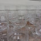 Mooi Glasservies, Met Subtiel Geslepen Motief. thumbnail 13