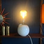 Witte Jaren 70- 80 Keramische Lamp, Keramiek Appel Met Messing Armatuur. Postmoderne Popart Eight thumbnail 4