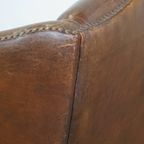 Subtiele En Comfortabele, Cognac-Kleurige Schapenleren Oorfauteuil In Engelse Stijl thumbnail 14