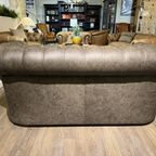 Stoere Vintage Chesterfield 2 Zits Bank Vintage Grijs / Taupe thumbnail 5