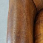 Clubfauteuil Gemaakt Van Schapenleer Met De Mooiste Kleuren En Een Prachtig Patina thumbnail 8