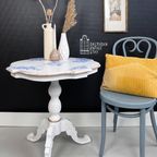 Restyled Brocante Franse Sidetable thumbnail 3