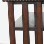 Zeer Mooie Grote Antieke Engelse Boekenmolen Gemaakt Van Eikenhout Op Originele Wieltjes thumbnail 13