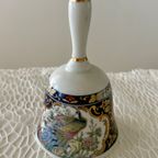 Prachtige Vintage Glanzend Tafelbel Pauw En Bloemen Design Met Gouden Afwerkingen thumbnail 8