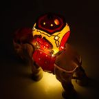 Vintage Hummel Goebel Parfumlamp Olifant Met Rode Zetel (gemerkt) thumbnail 5