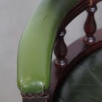 Klassieke Groene Rundleren En Houten Chesterfield Bureaustoel/ Captain Chair In Engelse Stijl thumbnail 7