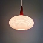 Ophanging In Witte Opaline En Teakhout, Scandinavische Stijl thumbnail 3